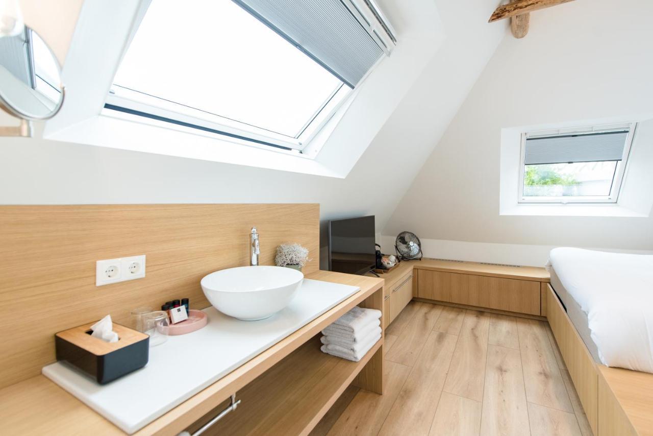 Fietshotel Zee Van Tijd Holwerd Exteriör bild